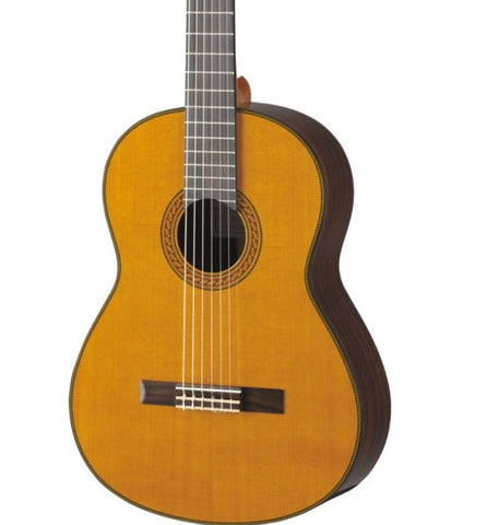 Yamaha CG192C Cedar Top Classical Guitar