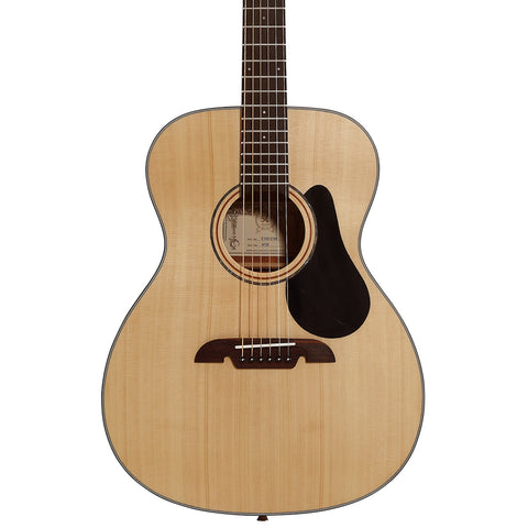 Yamaha CGS103AII 3/4-Size Nylon-String Acoustic Guitar