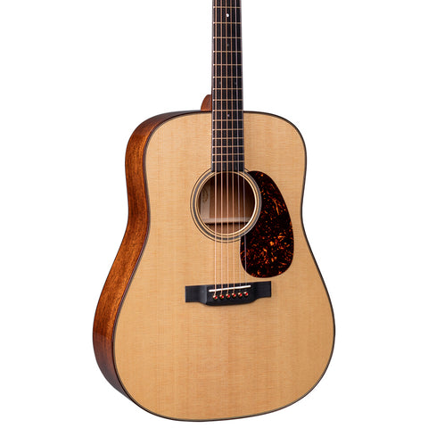 Martin D18E Modern Deluxe