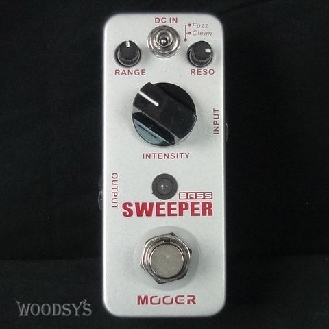 Mooer Bass Sweeper Envelope Filter and Fuzz