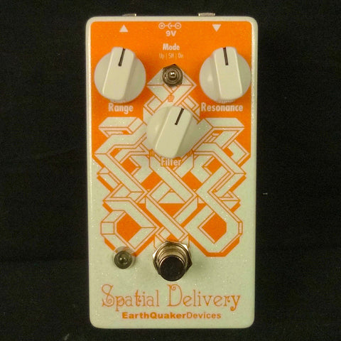 Earthquaker Devices Spatial Delivery Sample & Hold Envelope Filter